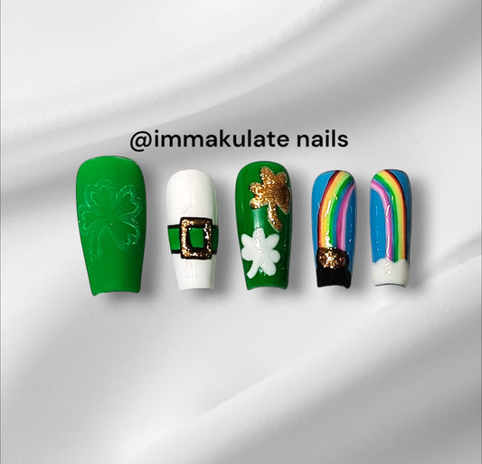 extra st Patrick's day nails